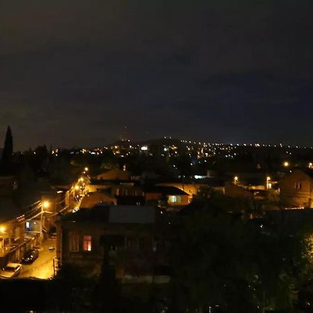 Your Home In Tbilisi: Cosy Stay In The Old City Exterior photo